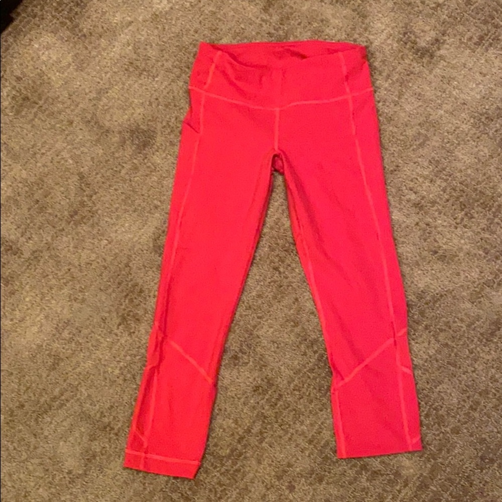 RED Lululemon crops worn ONCE